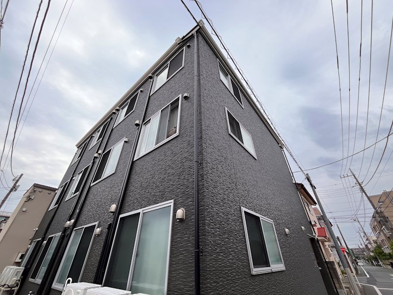 Ｃｏｎｆｙ氷川台 201号室 外観