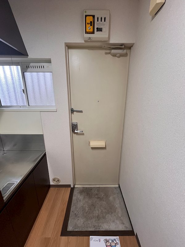 ラベンダーハイム 玄関