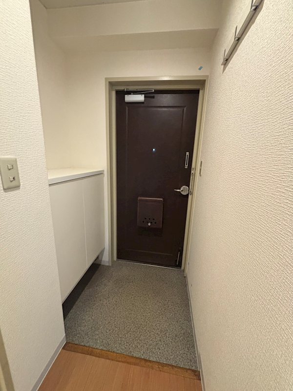 長瀬第三マンション 玄関