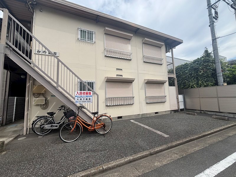 みのる荘 203号室 外観