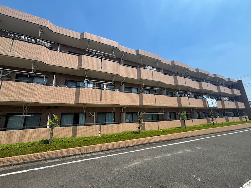 アーバングレイス 201号室 外観