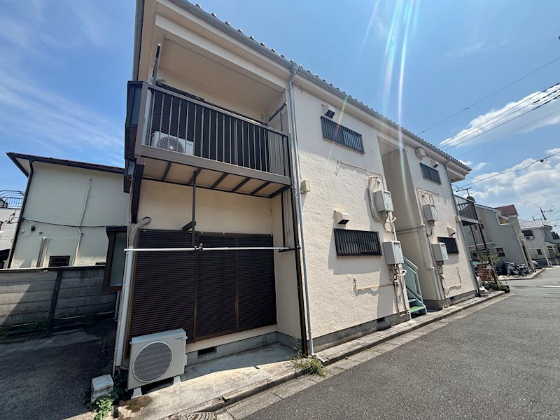 アジュール 102号室 外観