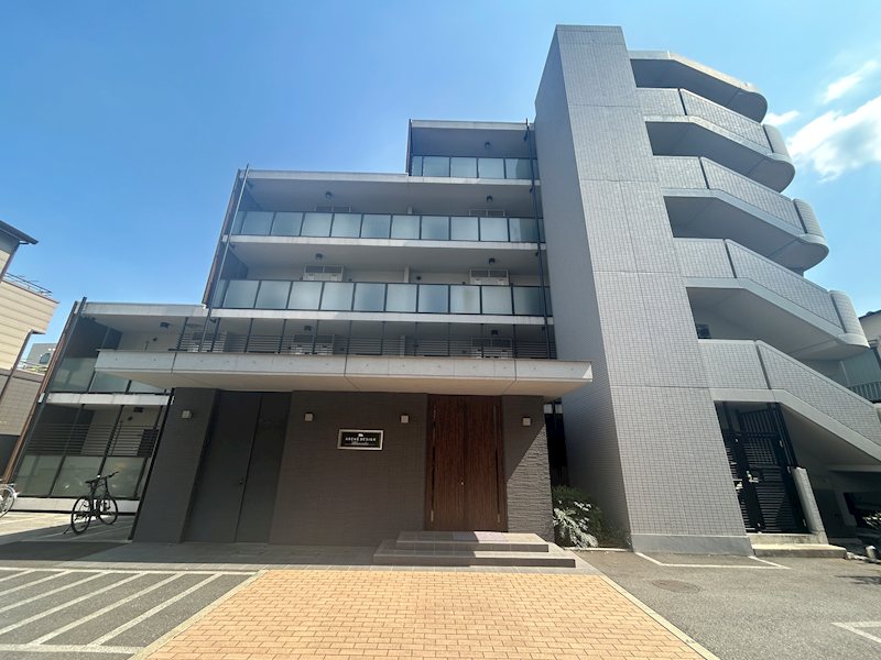 Arche' Design氷川台  103号室 外観