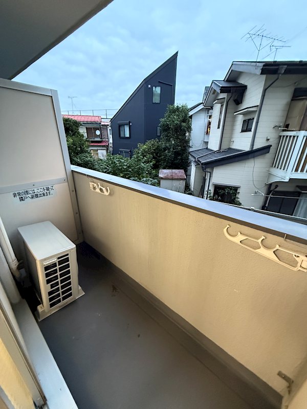 メゾンエクレーレ江古田 ベランダ