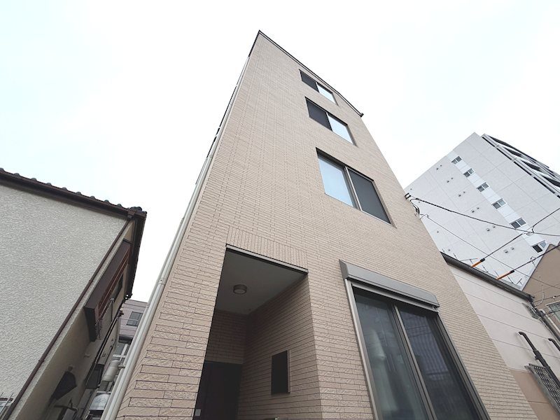 アイティ・ワン 401号室 外観