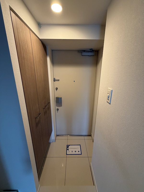 ジェノヴィア練馬春日町スカイガーデン 玄関