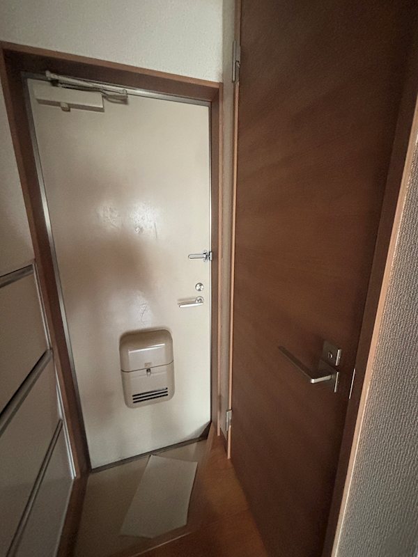 ノエル　イースト 玄関