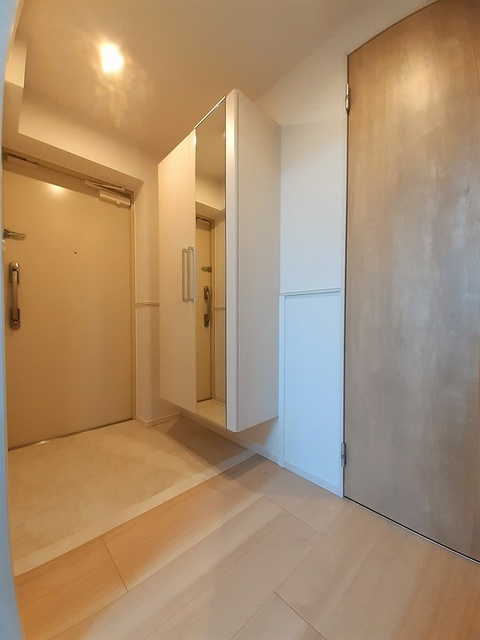 アジュール千川 玄関