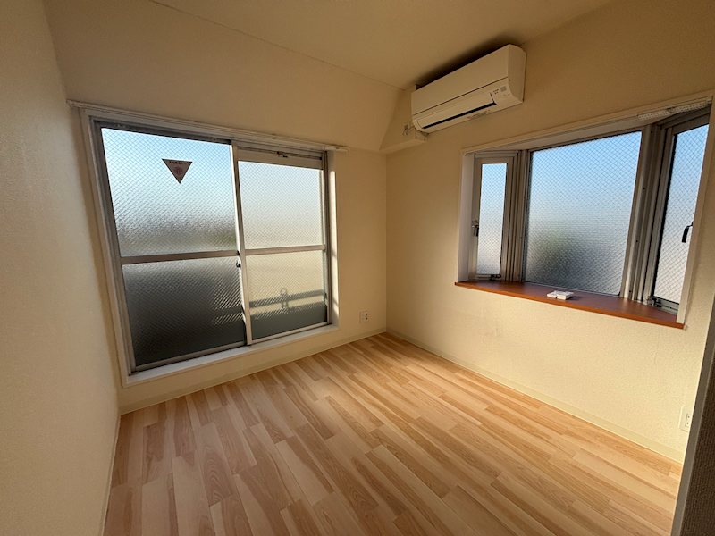 DRホームズ桜台Ⅱ リビング