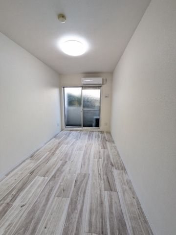 メゾンエクレーレ江古田 リビング