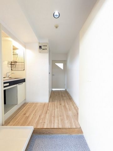 メゾンエクレーレ江古田 玄関