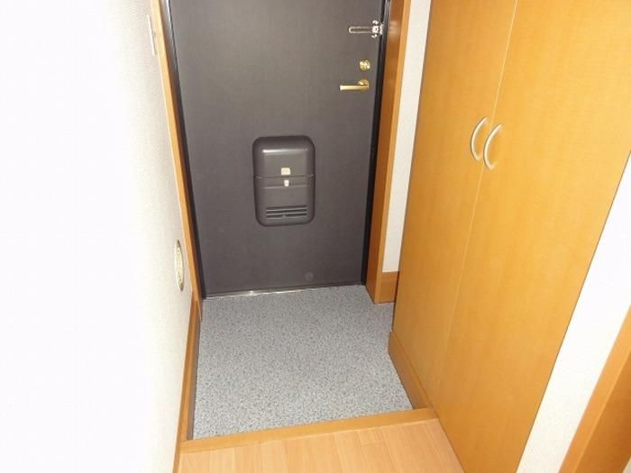 グランシャリオ 玄関