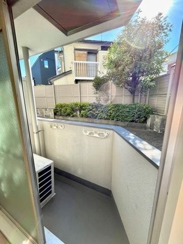 メゾンエクレーレ江古田 ベランダ