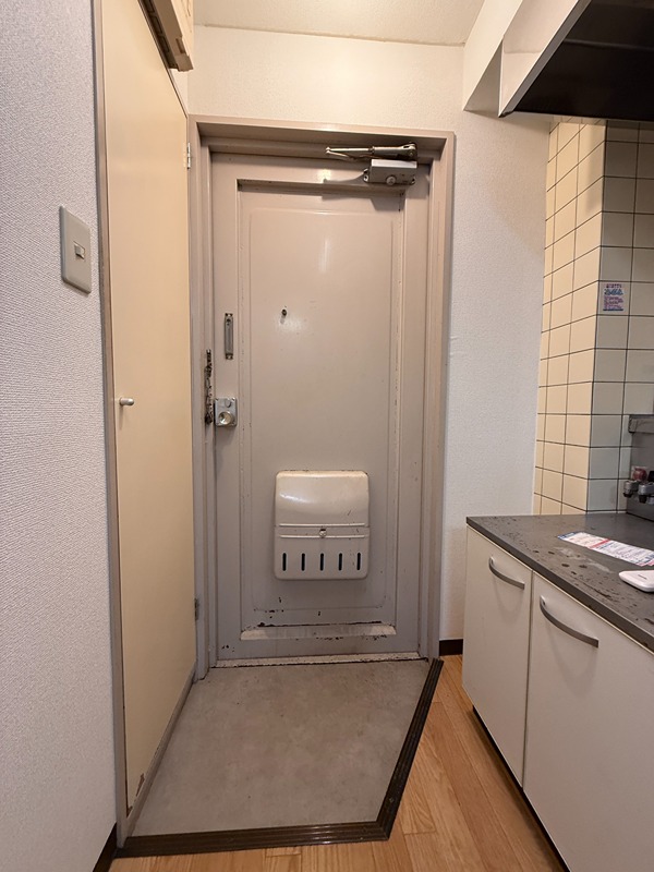 山口第2メタルメゾン 玄関