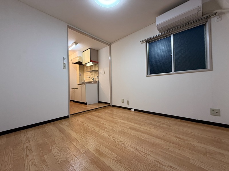 山口第2メタルメゾン リビング