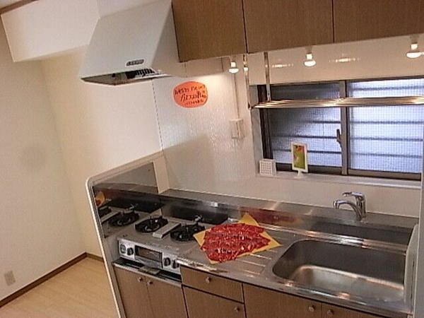 パークユー桜台 キッチン