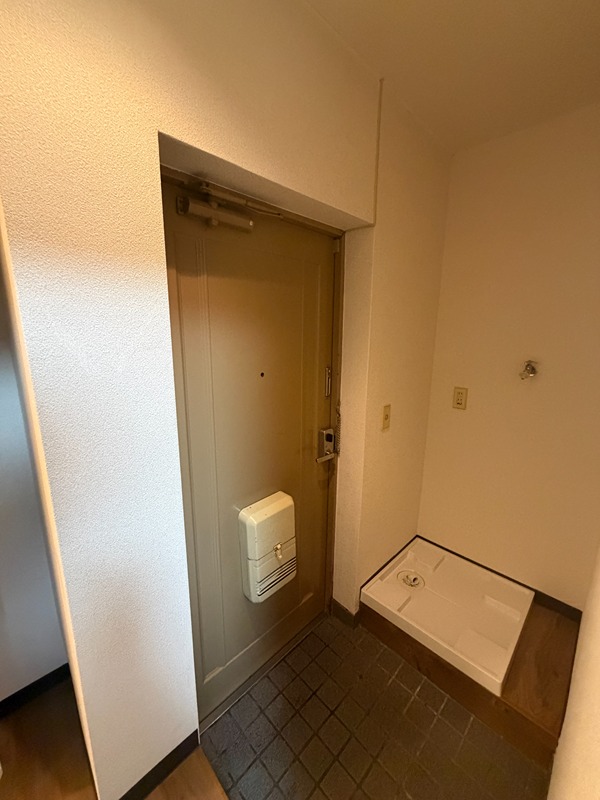 リュンヌ氷川台 玄関