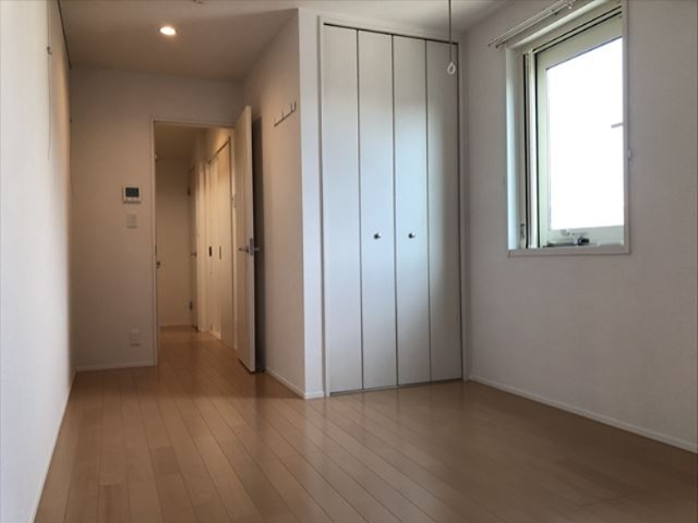 メゾン・ド・ロイヤル リビング