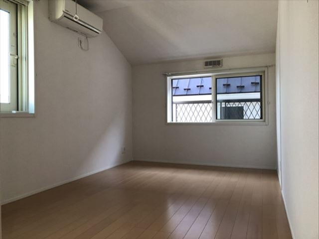 メゾン・ド・ロイヤル ベッドルーム