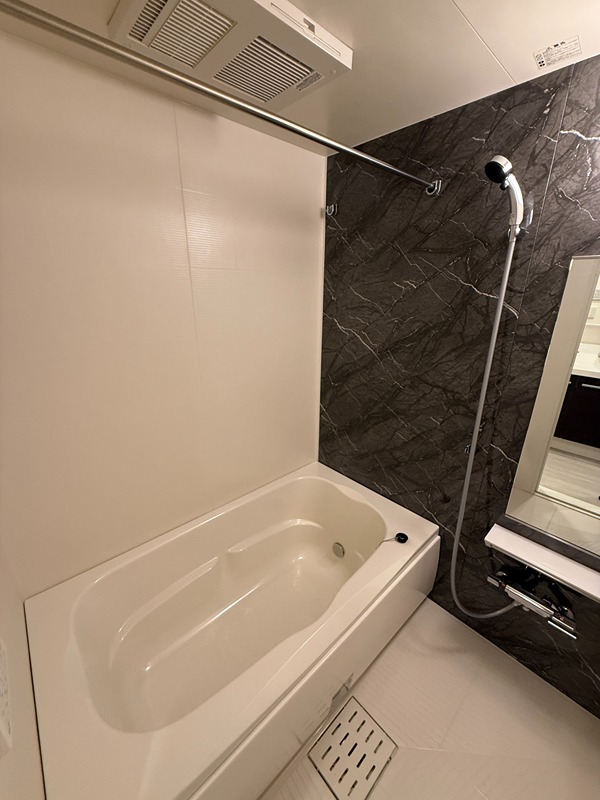 Weave Base -Heiwadai 平和台 風呂画像