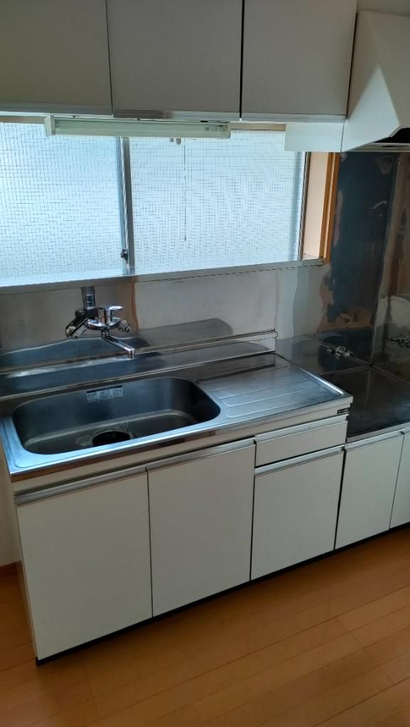 春月ビル キッチン