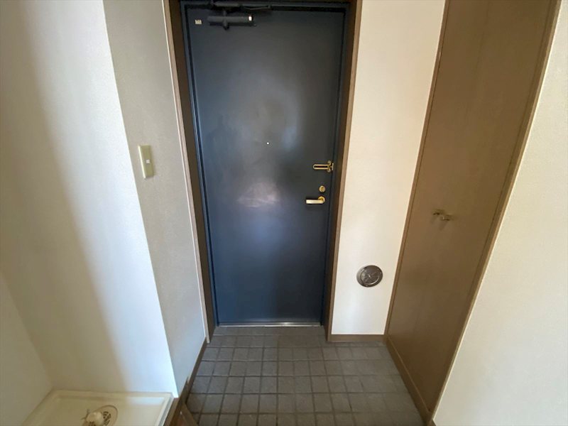 フローラ桜台 玄関