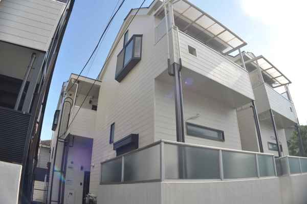 アドニス42 203号室 外観