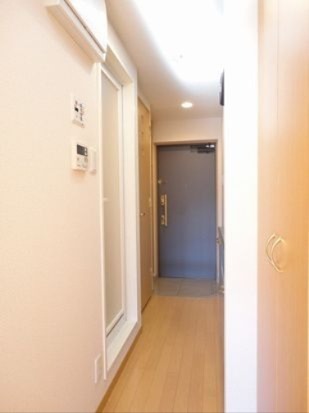 ルーブル小竹向原弐番館 玄関