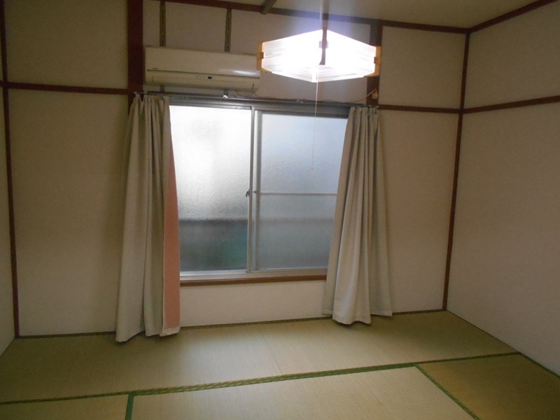 遠藤アパート ベッドルーム