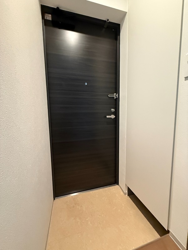 【防音マンション】ASTILE studio 練馬平和台 玄関