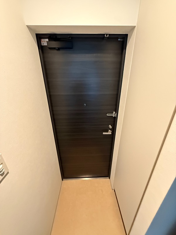 【防音マンション】ASTILE studio 練馬平和台 玄関