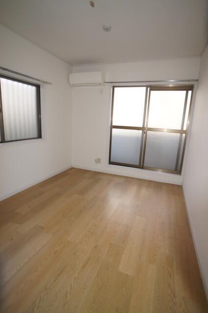 メゾンエレーニュ リビング