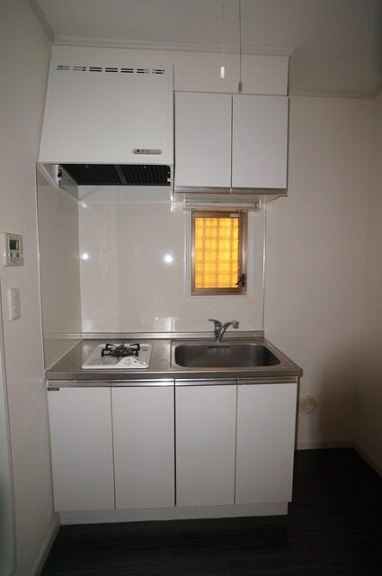 メゾンエレーニュ キッチン