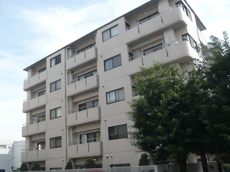 グランドハイツ氷川台 206号室 外観