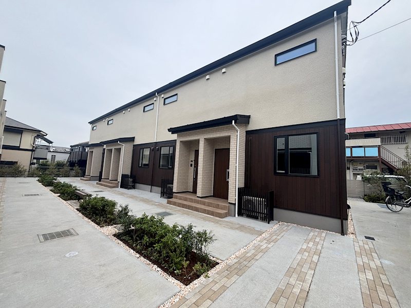 プリムヒルズ  102号室 外観