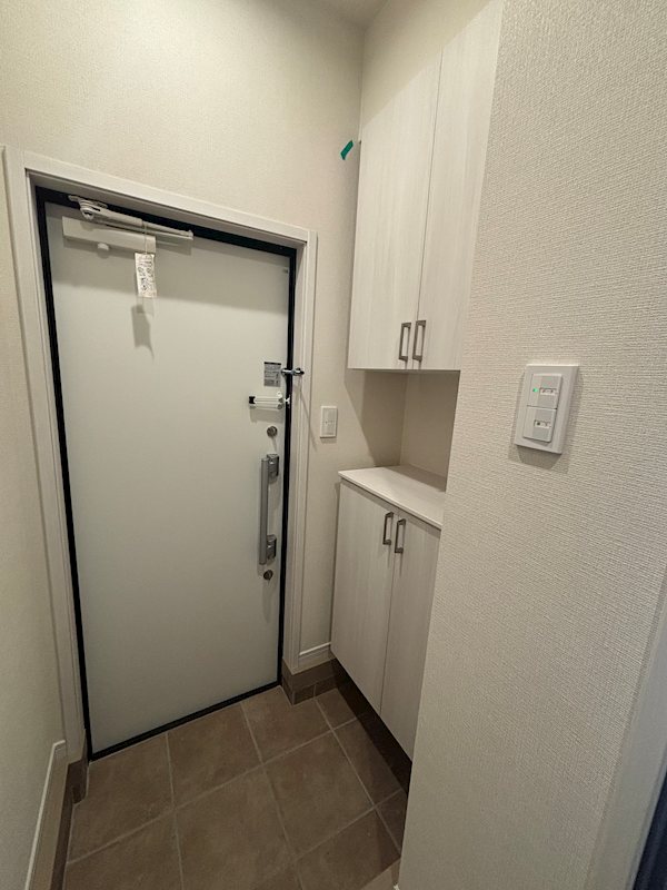 プリムヒルズ  玄関