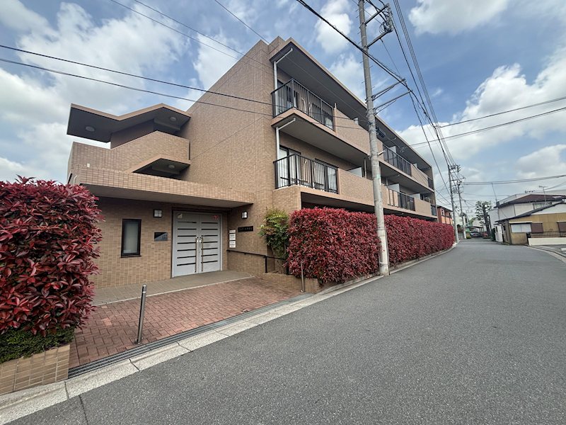 ラトアール平和台 102号室 外観