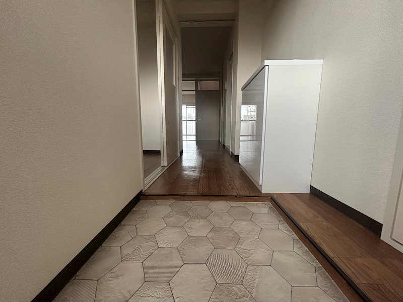 氷川台サンハイツ 玄関