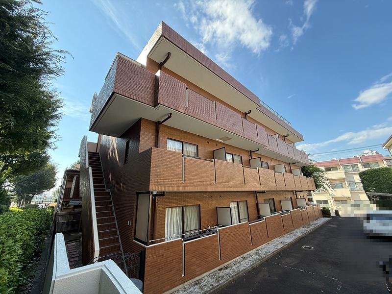 アース　ポイント 102号室 外観