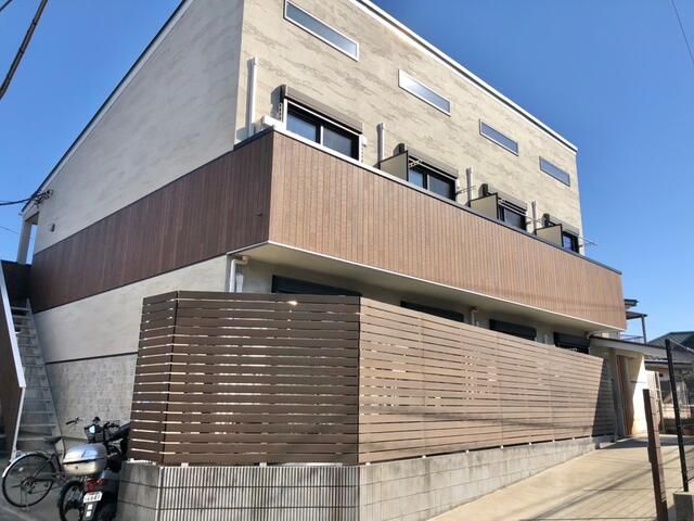 レイフィールド 203号室 外観