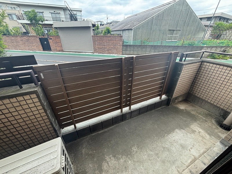 Ｔ&amp;rsquo;ｓ　ｇａｒｄｅｎ小竹向原 ベランダ