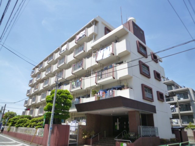 マンション伸光 202号室 外観
