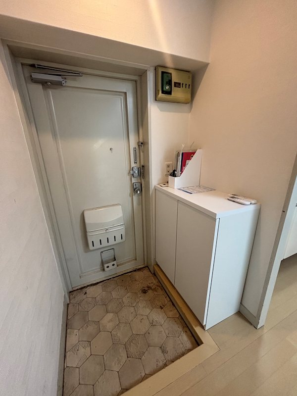 マンション伸光 玄関