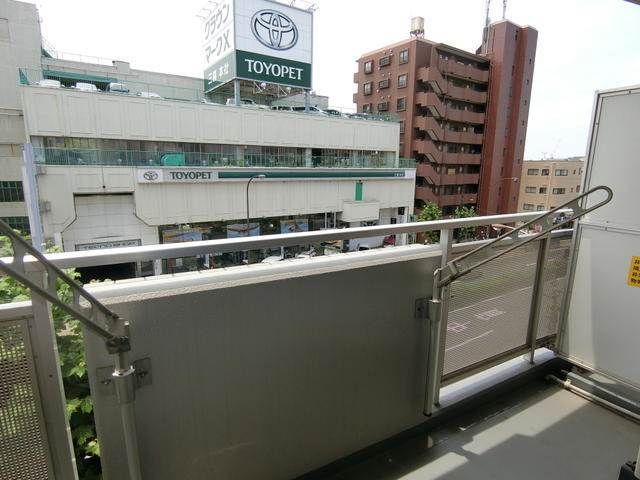 ハイグレード椿 ベランダ