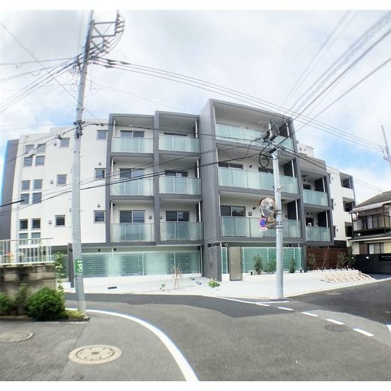 Ｂｅｖｅｒｌｙ　Ｈｏｍｅｓ　豊島園 103号室 外観