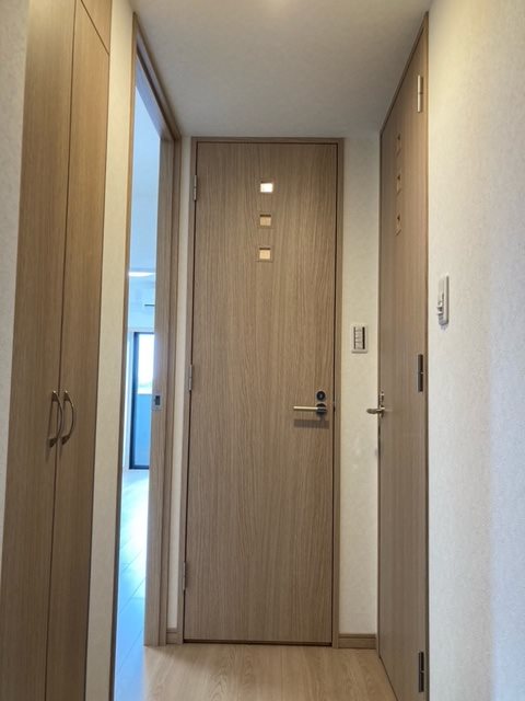 ルーブル中板橋伍番館 玄関