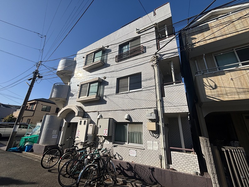 パレ・ドール氷川台 202号室 外観