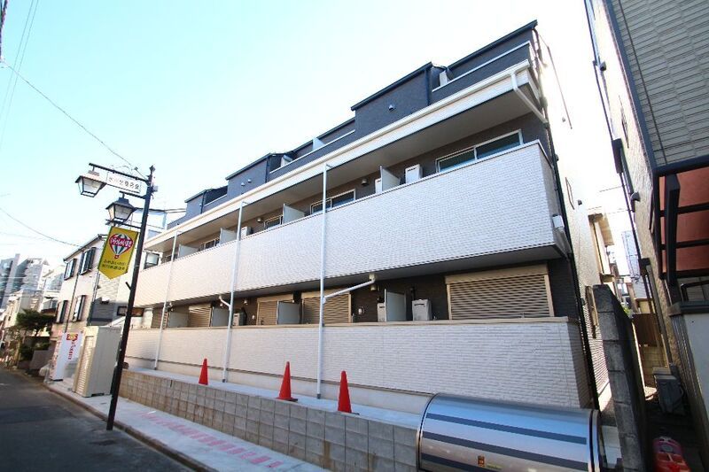 アクティ氷川台 302号室 外観