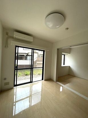 ライオンズマンション氷川台第２ ベッドルーム