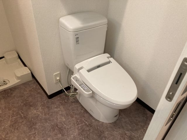 ZOOM浜松町 トイレ